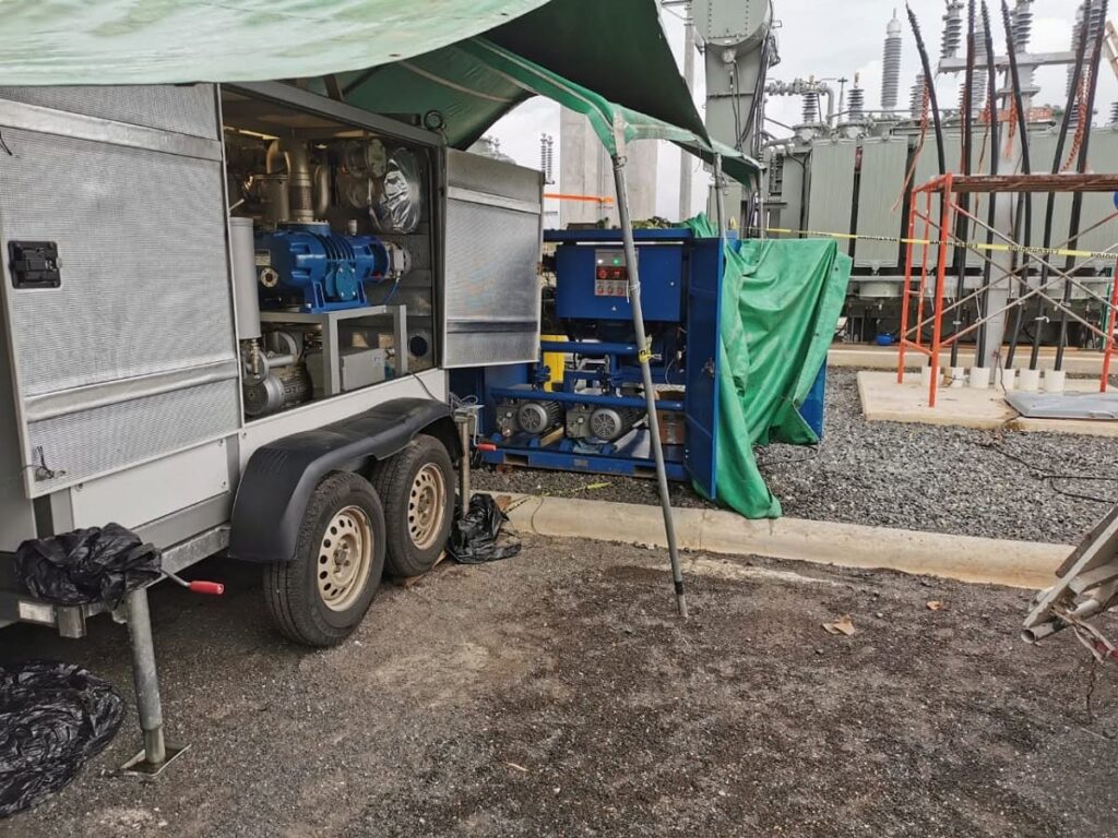 Machine de dégazage de l'huile CMM-4/7 au Maroc