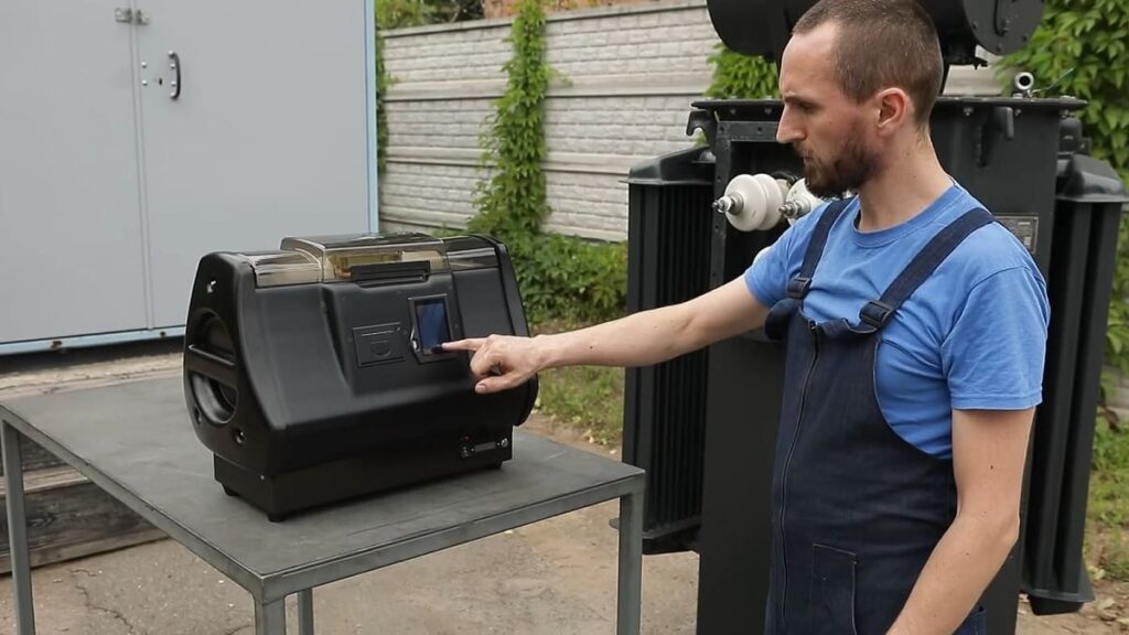 Testeur de tension de claquage de l’huile de transformateur à Tanger